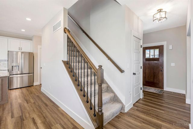 711 Brelsford Avenue, Trenton, OH 45067