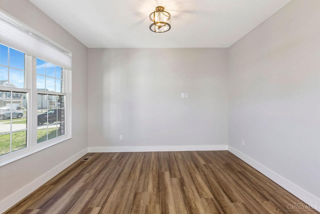 711 Brelsford Avenue, Trenton, OH 45067