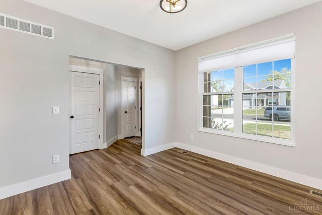 711 Brelsford Avenue, Trenton, OH 45067