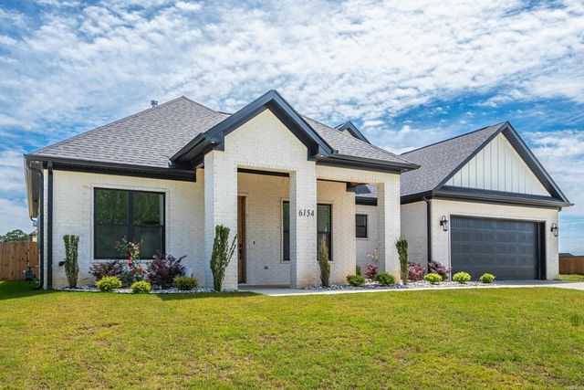6154 Majestic Waters Drive, Benton, AR 72002