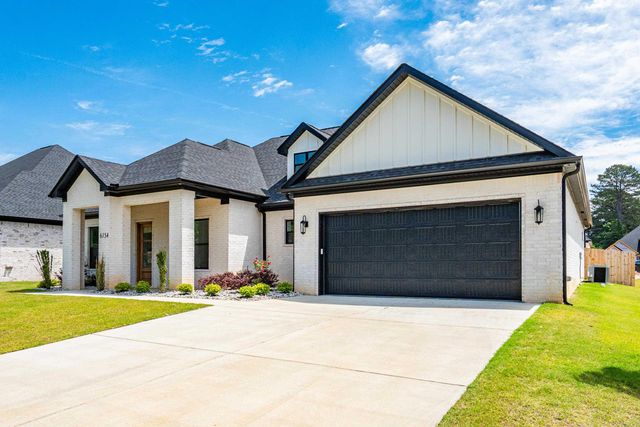 6154 Majestic Waters Drive, Benton, AR 72002