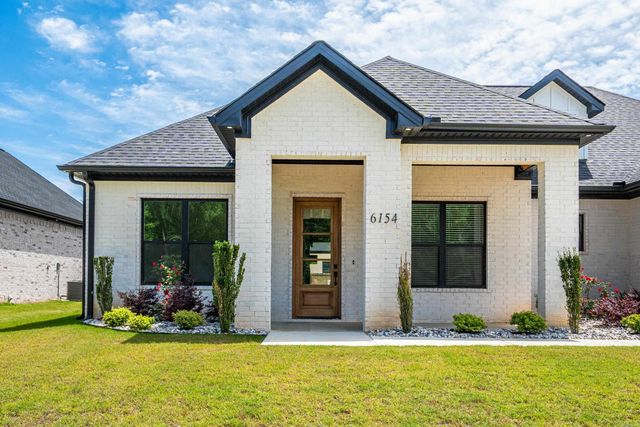 6154 Majestic Waters Drive, Benton, AR 72002