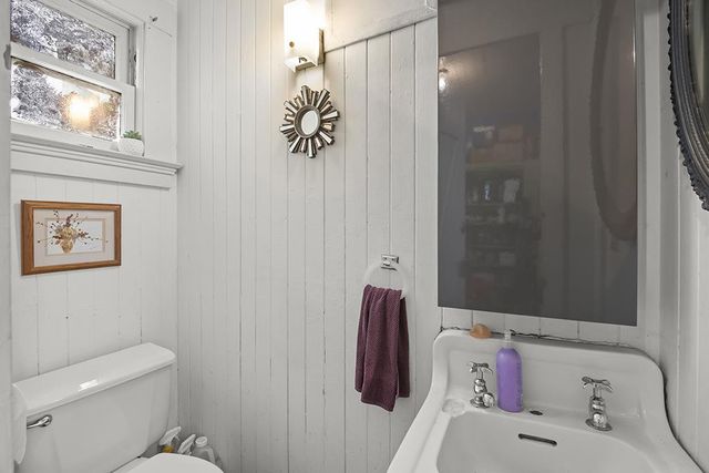 326 Athol Avenue, Oakland, CA 94606