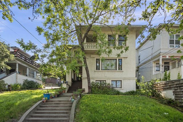 326 Athol Avenue, Oakland, CA 94606