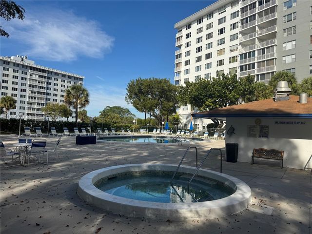 3800 Hillcrest Dr 1222 1222, Hollywood, FL 33021