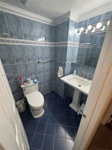 3800 Hillcrest Dr 1222 1222, Hollywood, FL 33021