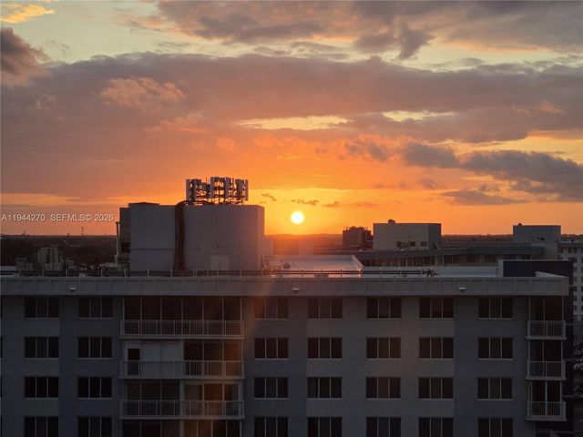 3800 Hillcrest Dr 1222 1222, Hollywood, FL 33021