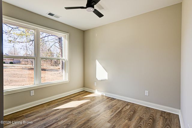 158 Mapleview Dr, Mt Washington, KY 40047