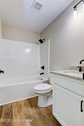 158 Mapleview Dr, Mt Washington, KY 40047