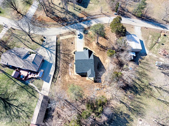 158 Mapleview Dr, Mt Washington, KY 40047