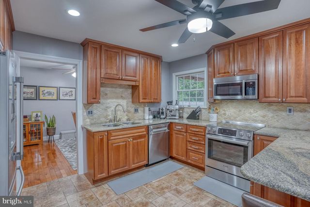 209 CAROLINE PL N, Dover, DE 19904