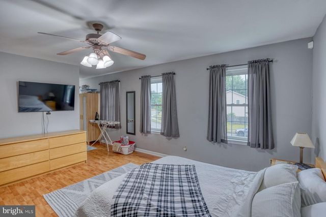 209 CAROLINE PL N, Dover, DE 19904