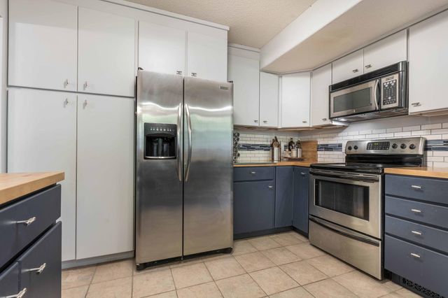 517 W Lakeside Drive, Fergus Falls, MN 56537