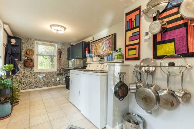 517 W Lakeside Drive, Fergus Falls, MN 56537