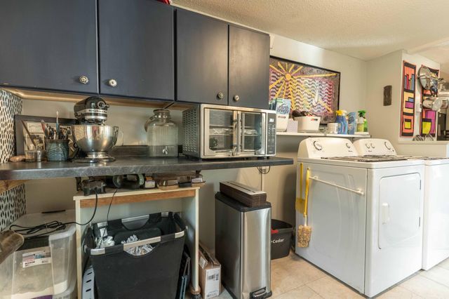 517 W Lakeside Drive, Fergus Falls, MN 56537