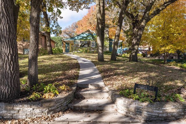 517 W Lakeside Drive, Fergus Falls, MN 56537