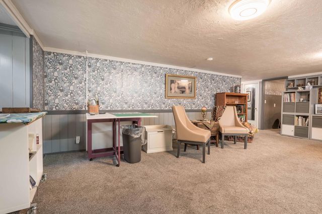 517 W Lakeside Drive, Fergus Falls, MN 56537