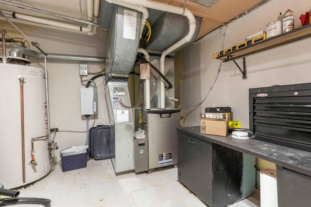 517 W Lakeside Drive, Fergus Falls, MN 56537