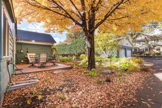 517 W Lakeside Drive, Fergus Falls, MN 56537