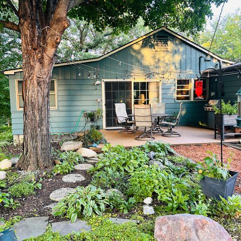 517 W Lakeside Drive, Fergus Falls, MN 56537