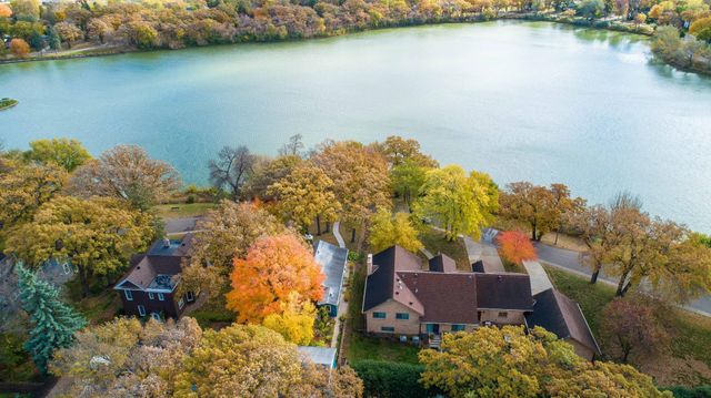 517 W Lakeside Drive, Fergus Falls, MN 56537