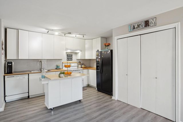 2023 Gentryside Drive 108, Houston, TX 77077