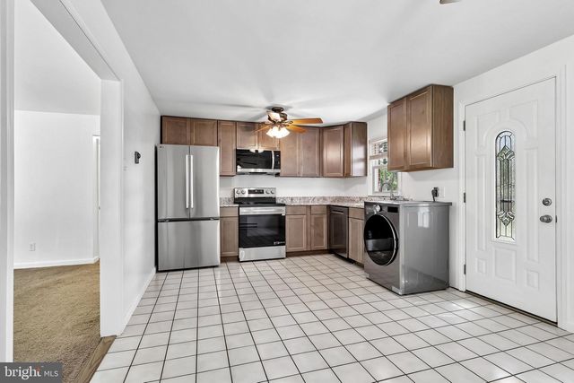 1927 CHAPEL AVE W, Cherry Hill, NJ 08002