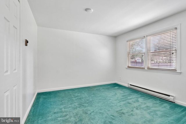 1927 CHAPEL AVE W, Cherry Hill, NJ 08002