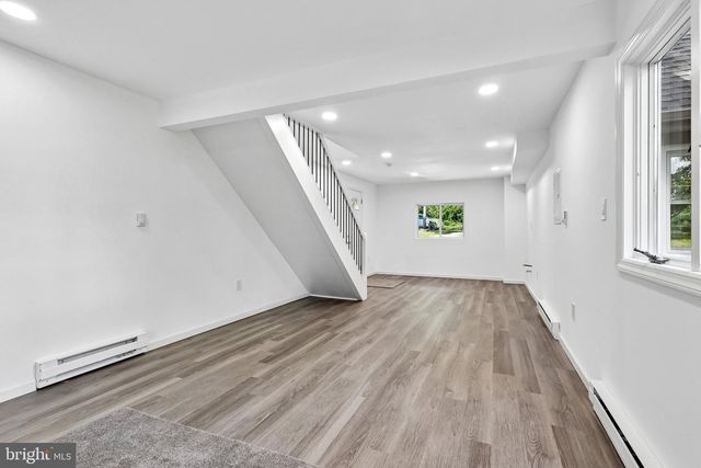 1927 CHAPEL AVE W, Cherry Hill, NJ 08002