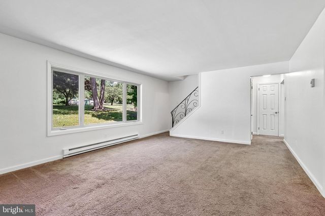 1927 CHAPEL AVE W, Cherry Hill, NJ 08002