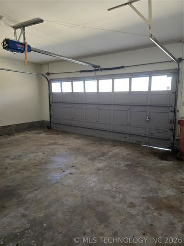 1511 Timber Ridge Drive, Cleveland, OK 74020