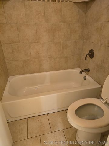 1511 Timber Ridge Drive, Cleveland, OK 74020