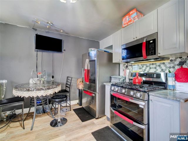 40 Bruen Avenue, Irvington, NJ 07111