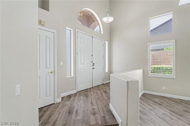 10548 Meadow Mist Avenue, Las Vegas, NV 89135