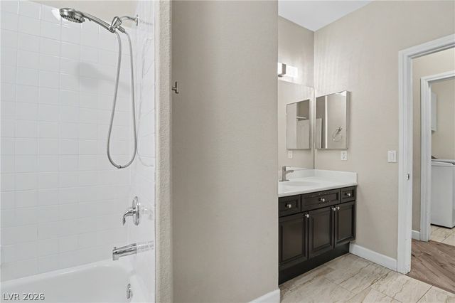 10548 Meadow Mist Avenue, Las Vegas, NV 89135