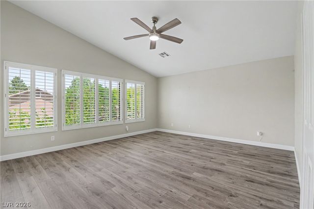 10548 Meadow Mist Avenue, Las Vegas, NV 89135
