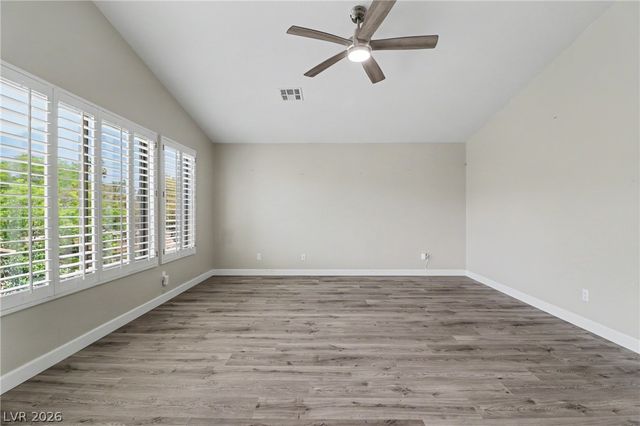 10548 Meadow Mist Avenue, Las Vegas, NV 89135