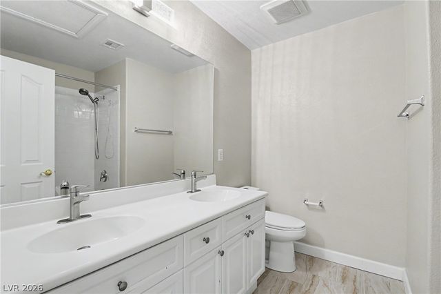10548 Meadow Mist Avenue, Las Vegas, NV 89135