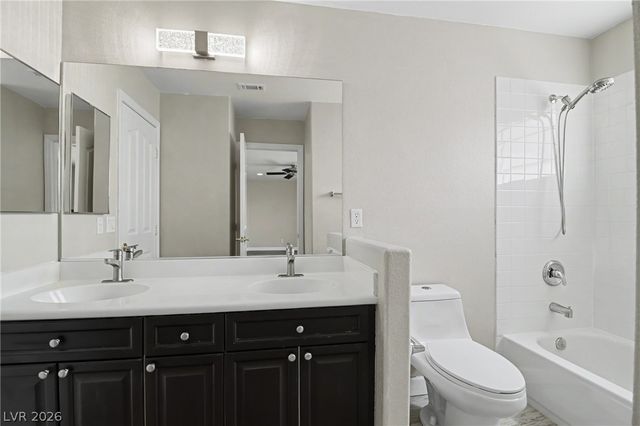 10548 Meadow Mist Avenue, Las Vegas, NV 89135