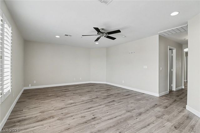 10548 Meadow Mist Avenue, Las Vegas, NV 89135