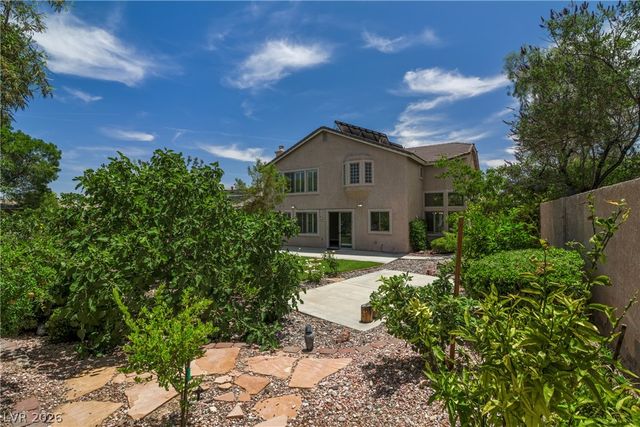 10548 Meadow Mist Avenue, Las Vegas, NV 89135