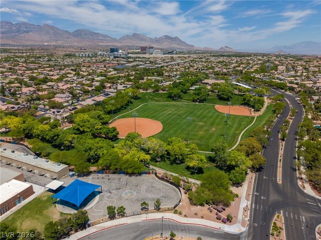 10548 Meadow Mist Avenue, Las Vegas, NV 89135