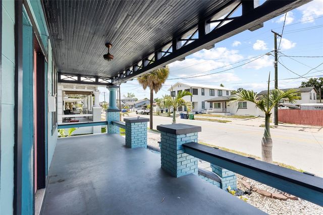 2506 W MAIN STREET, Tampa, FL 33607