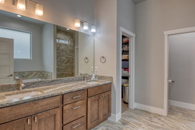 8004 N Jodi St, Spokane, WA 99208