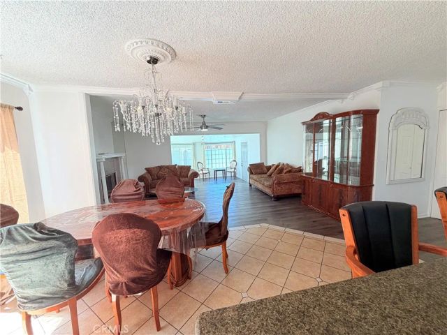 9423 Woodley, Los Angeles, CA 91343