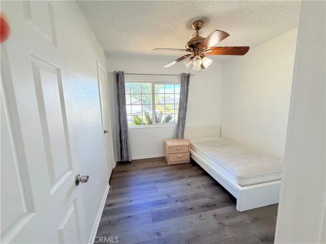9423 Woodley, Los Angeles, CA 91343