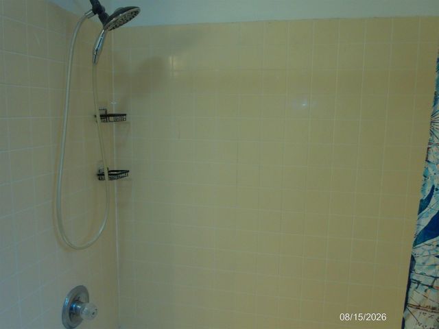 8138 Hillcrest Boulevard, Westland, MI 48185