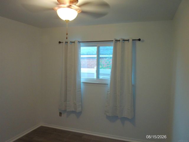 8138 Hillcrest Boulevard, Westland, MI 48185