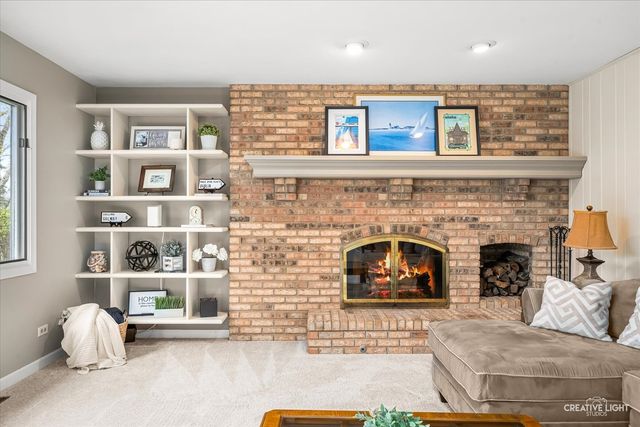 292 Winding Creek Drive, Naperville, IL 60565