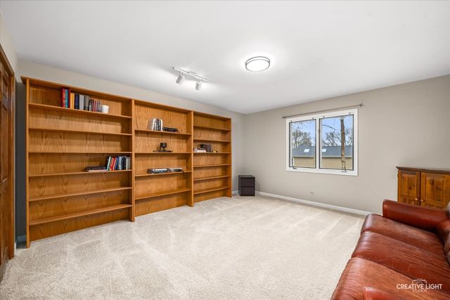 292 Winding Creek Drive, Naperville, IL 60565